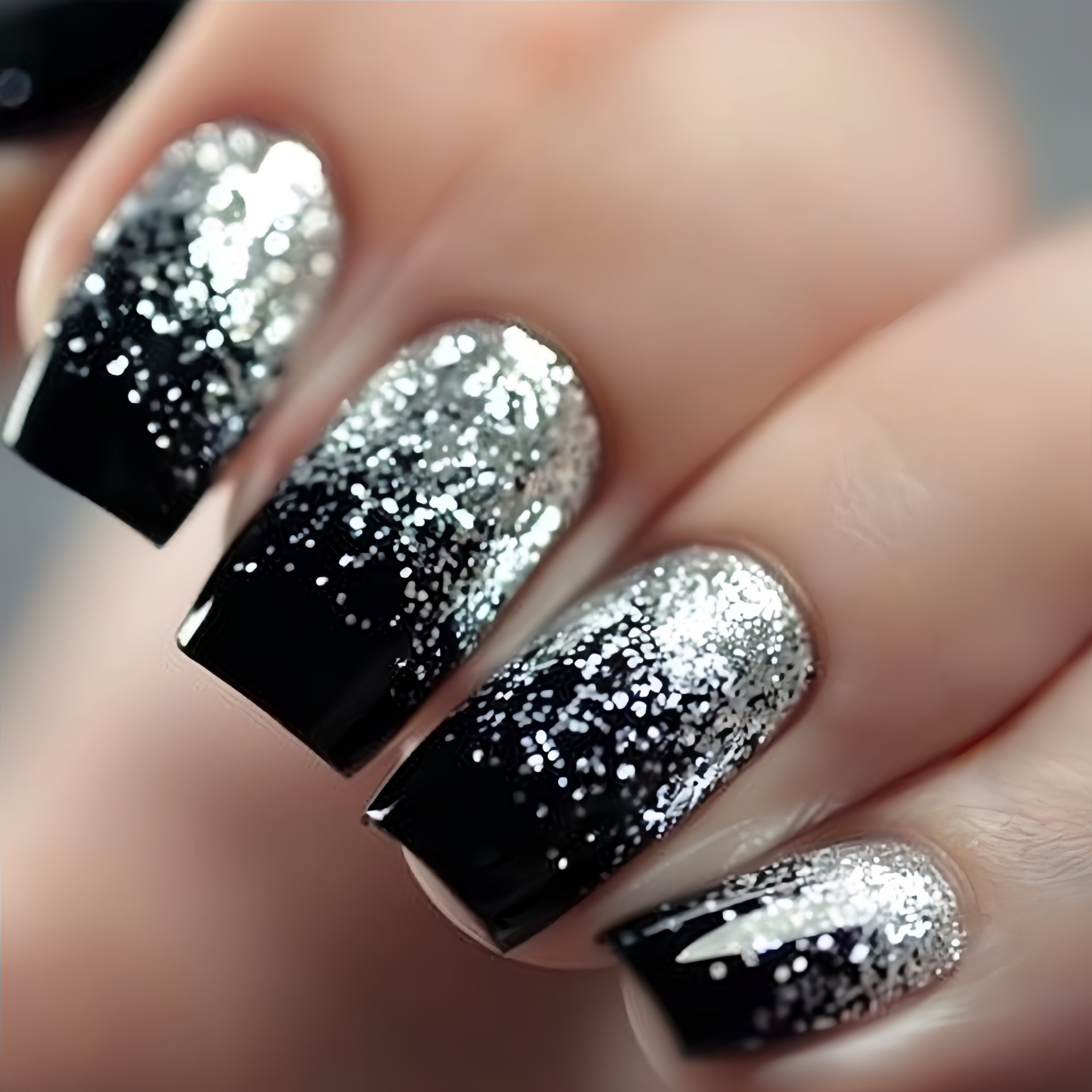 Nail Art Glitter - Kuku palsu pendek sedang gradasi cokelat